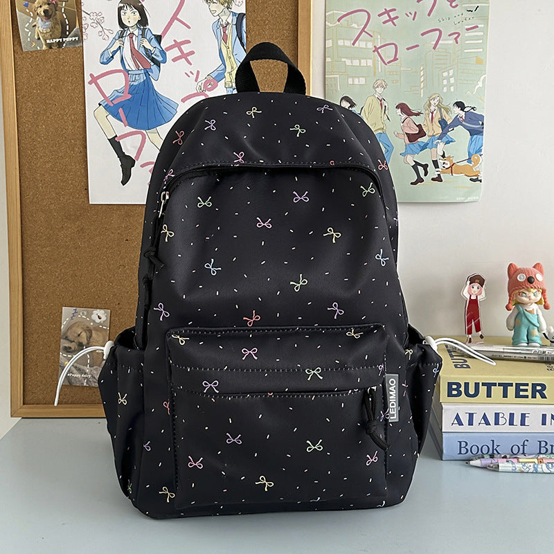 Dekorativer gemusterter Schulrucksack