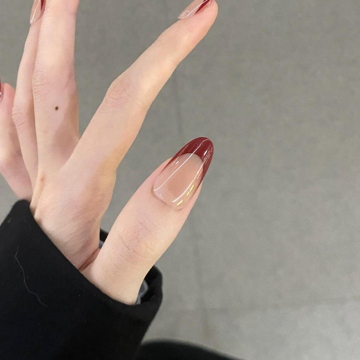 Elegante Kunstnägel mit Modernen Farbverlaufseffekten Brehn