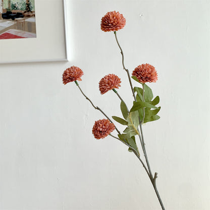 Dekorativer Blumenspross für die Wohnkultur-Darstellung