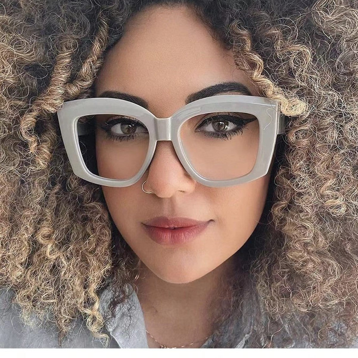 Damen Designer-Brille im modernen quadratischen Stil Brehn