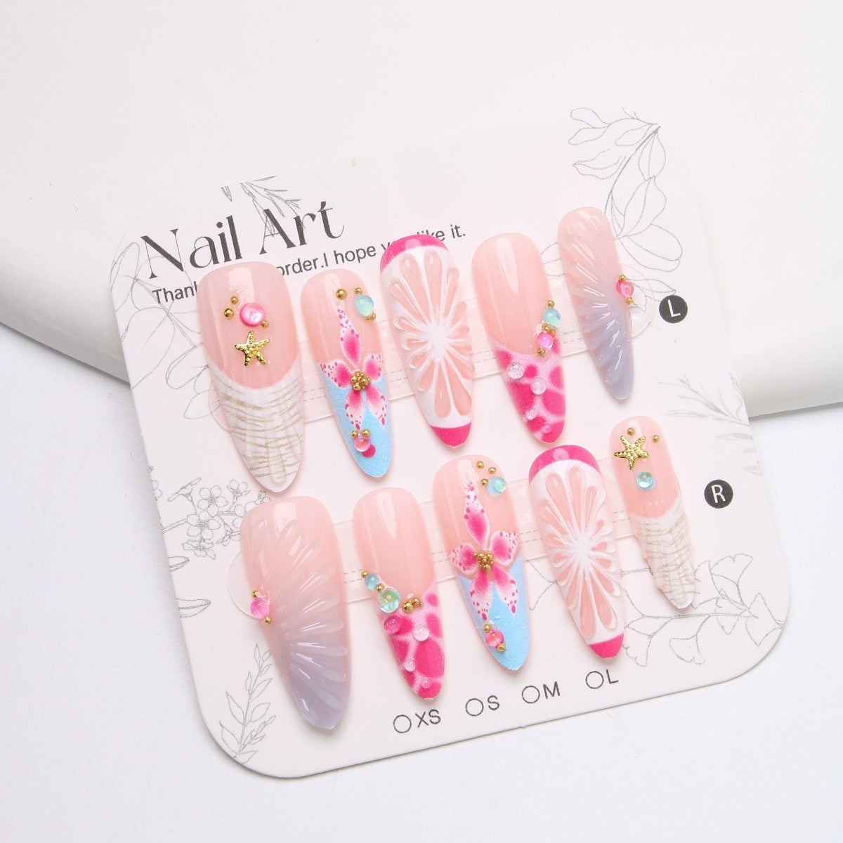 Kunstnagelset mit floralem und fröhlichem Design Brehn
