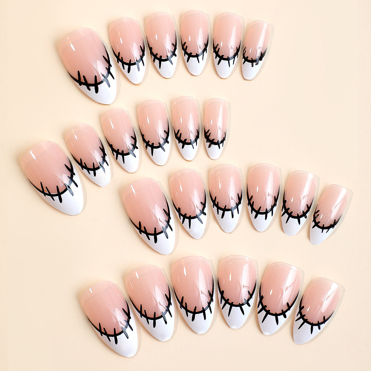 Kreatives Kunstnagelset mit originellem Näh-Design Brehn