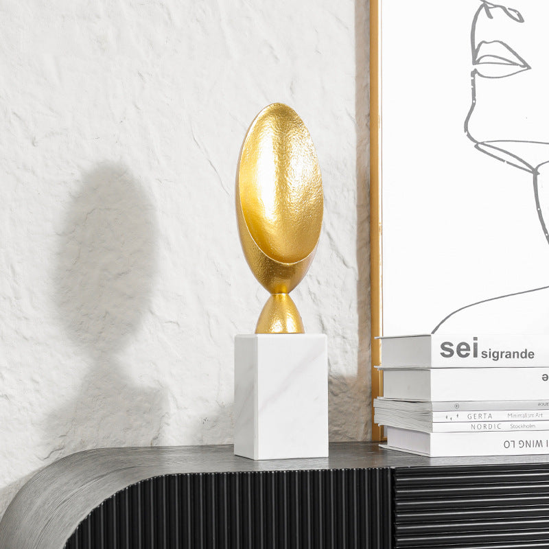 Dekorative Gold Skulptur