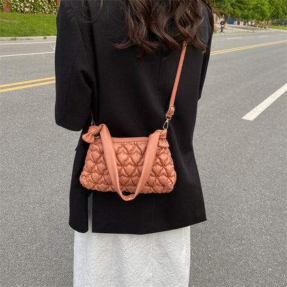 Elegante gepuffte Handtasche