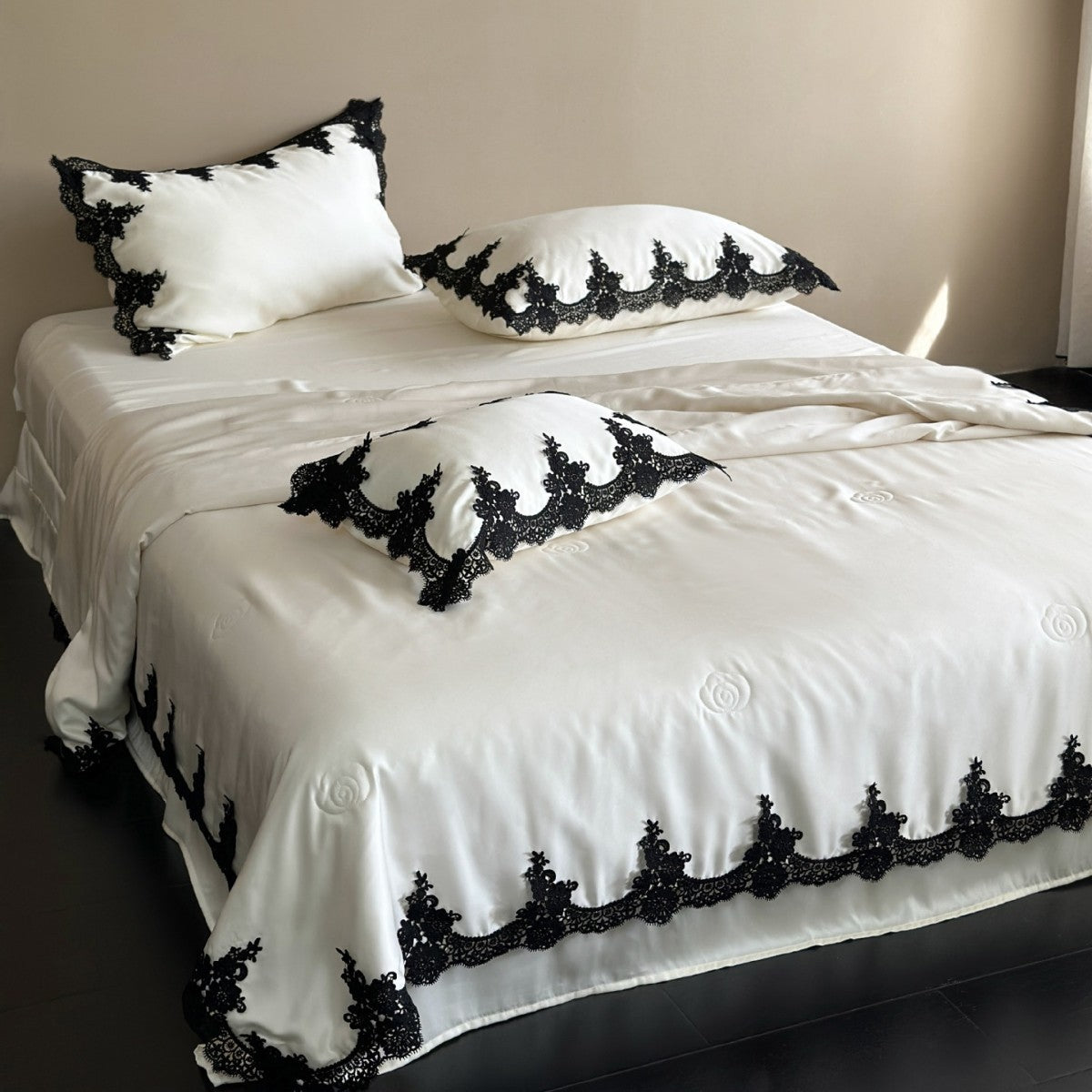 Elegantes Satin-Bettwäsche-Set