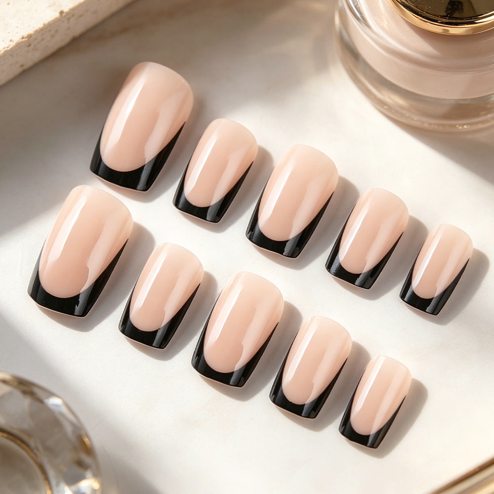 Elegante Französische Tipp Nagelverlängerungen Brehn