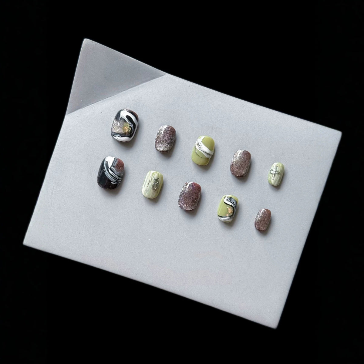 Abstraktes Marmor Press-On Nagelset