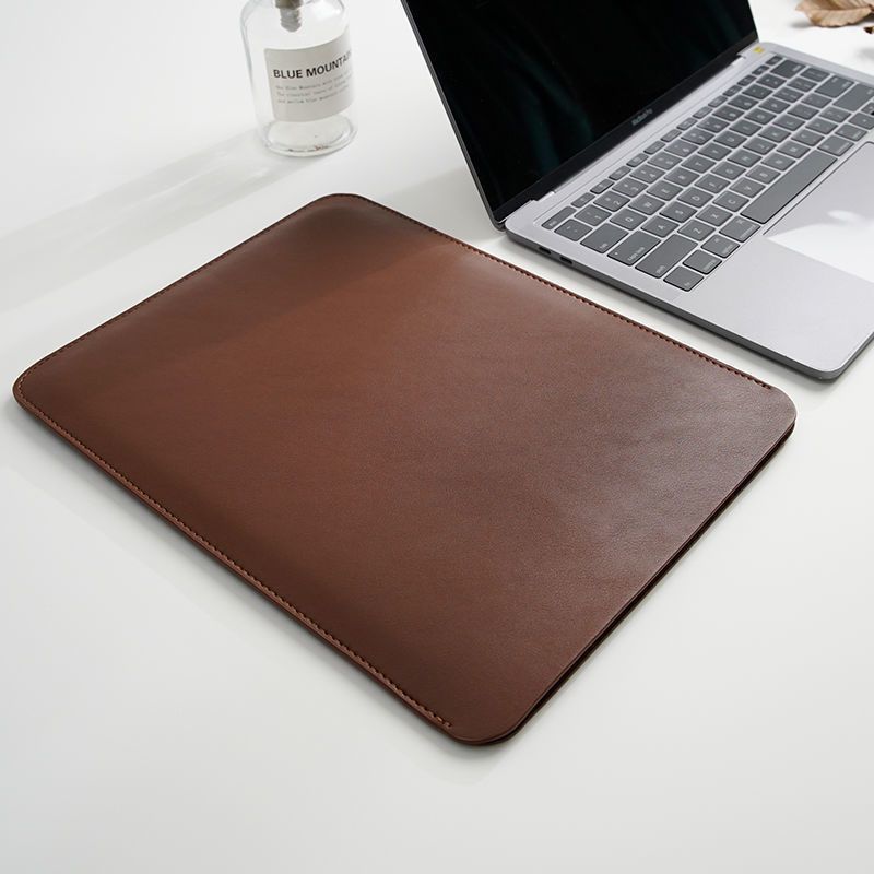 Elegante Leder Laptop Hülle Brehn