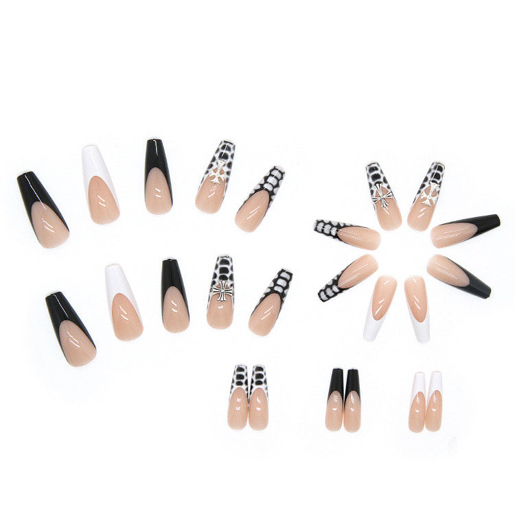 Kunstnagelset mit eleganten 3D-Verzierungen und kreativen Motiven Brehn