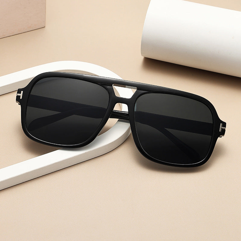 Damen Modische quadratische Sonnenbrille mit robustem Rahmen Brehn