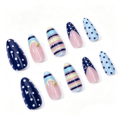 Kunstnagelset mit elegantem Streifen- und Punkte-Design Brehn