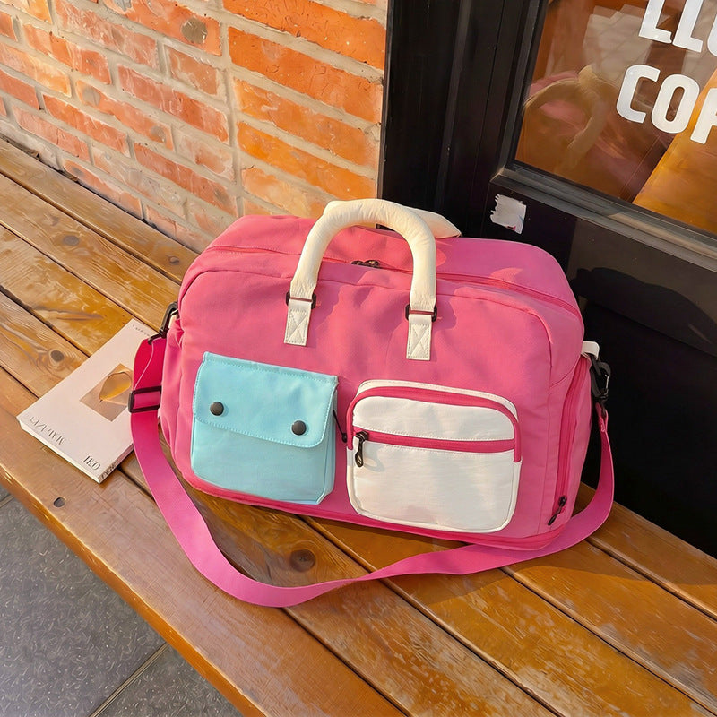 Sportliche Reisetasche mit Mehreren Taschen und Verstellbarem Schultergurt Brehn