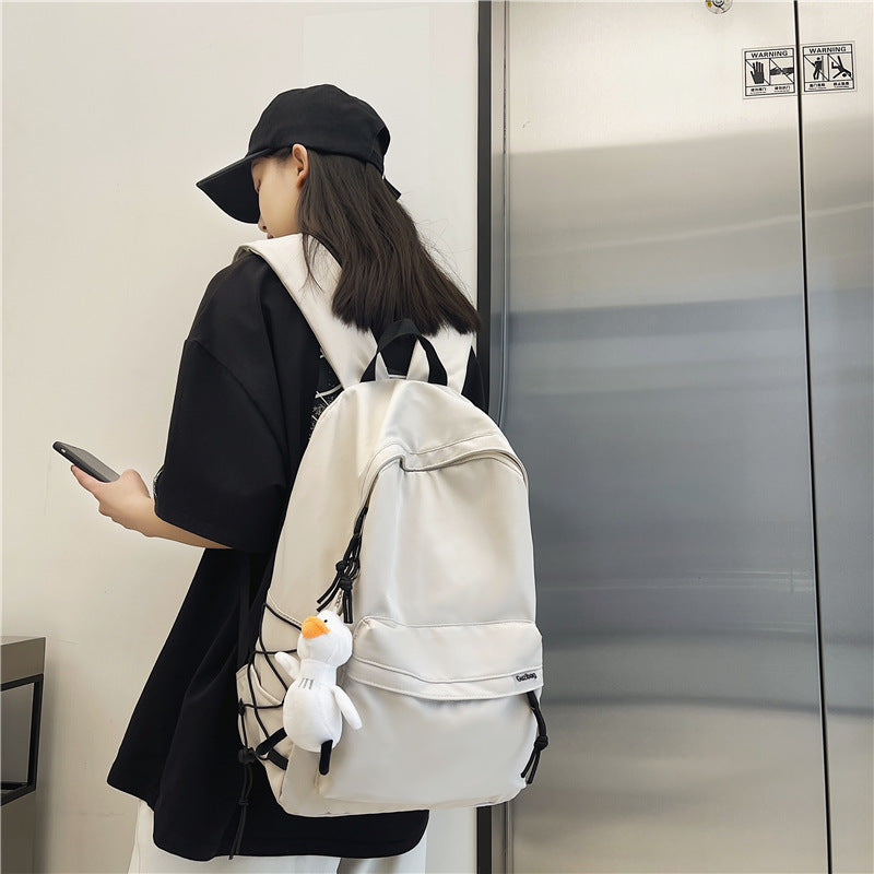 Vielseitiger lässiger Rucksack mit Plüsch Charm Brehn