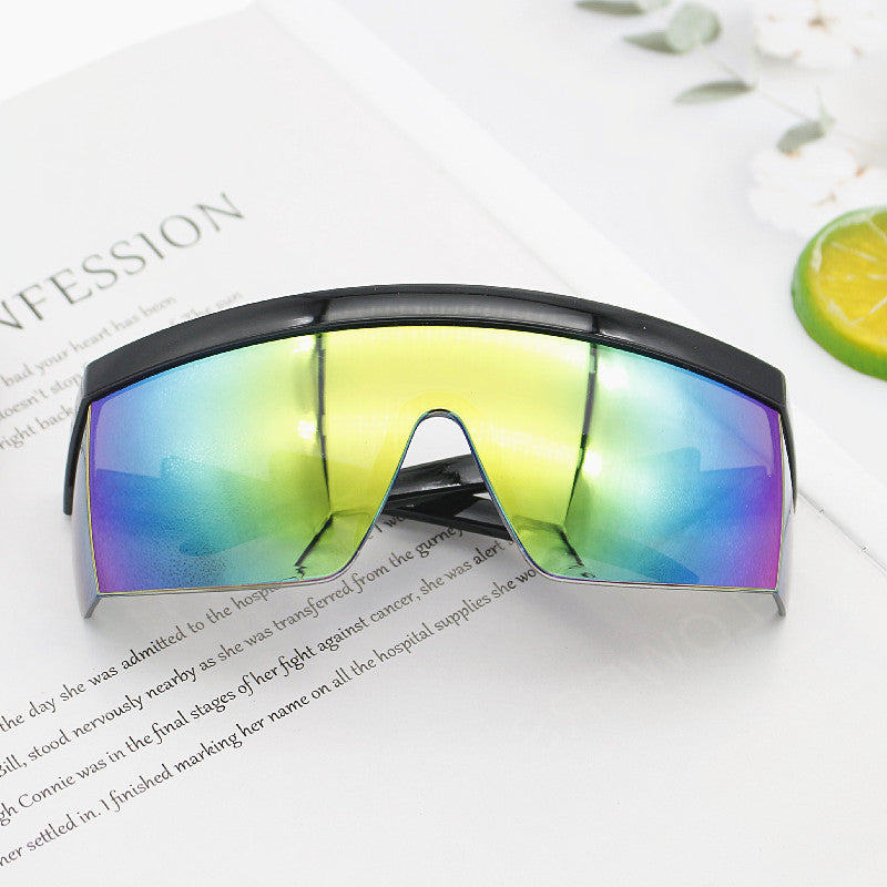 Damen Sicherheitsbrille im modernen Design Brehn