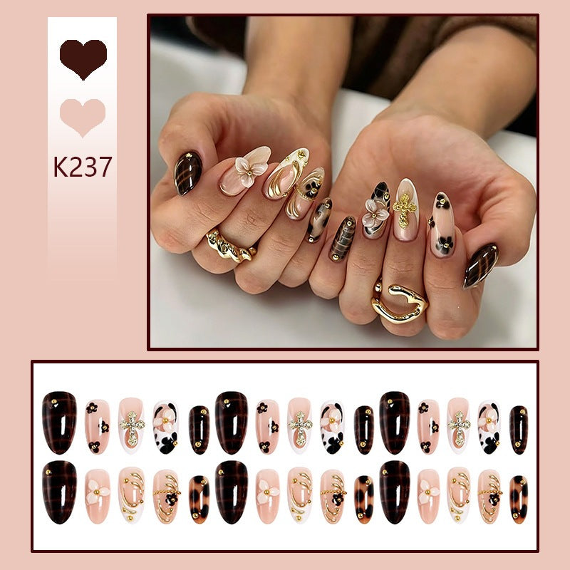 Nail Art Brehn