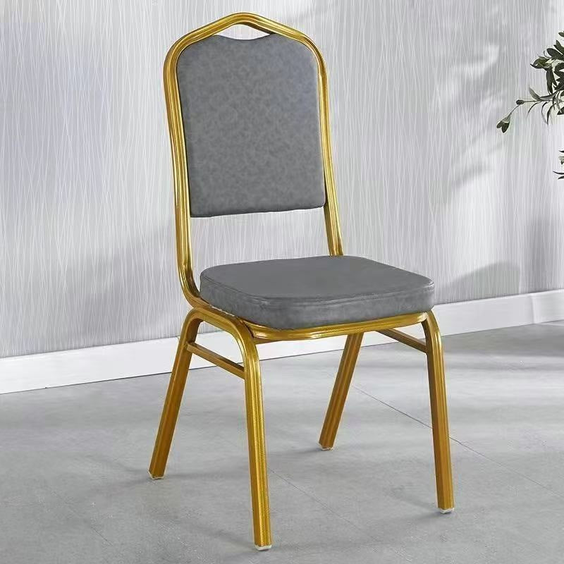 Eleganter gepolsterter Essstuhl mit goldenen Rahmen Brehn
