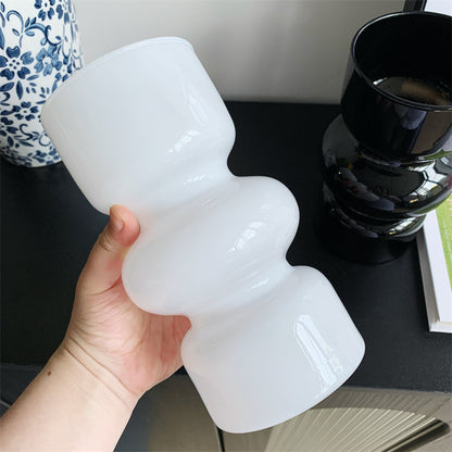 Moderne geometrische Vase