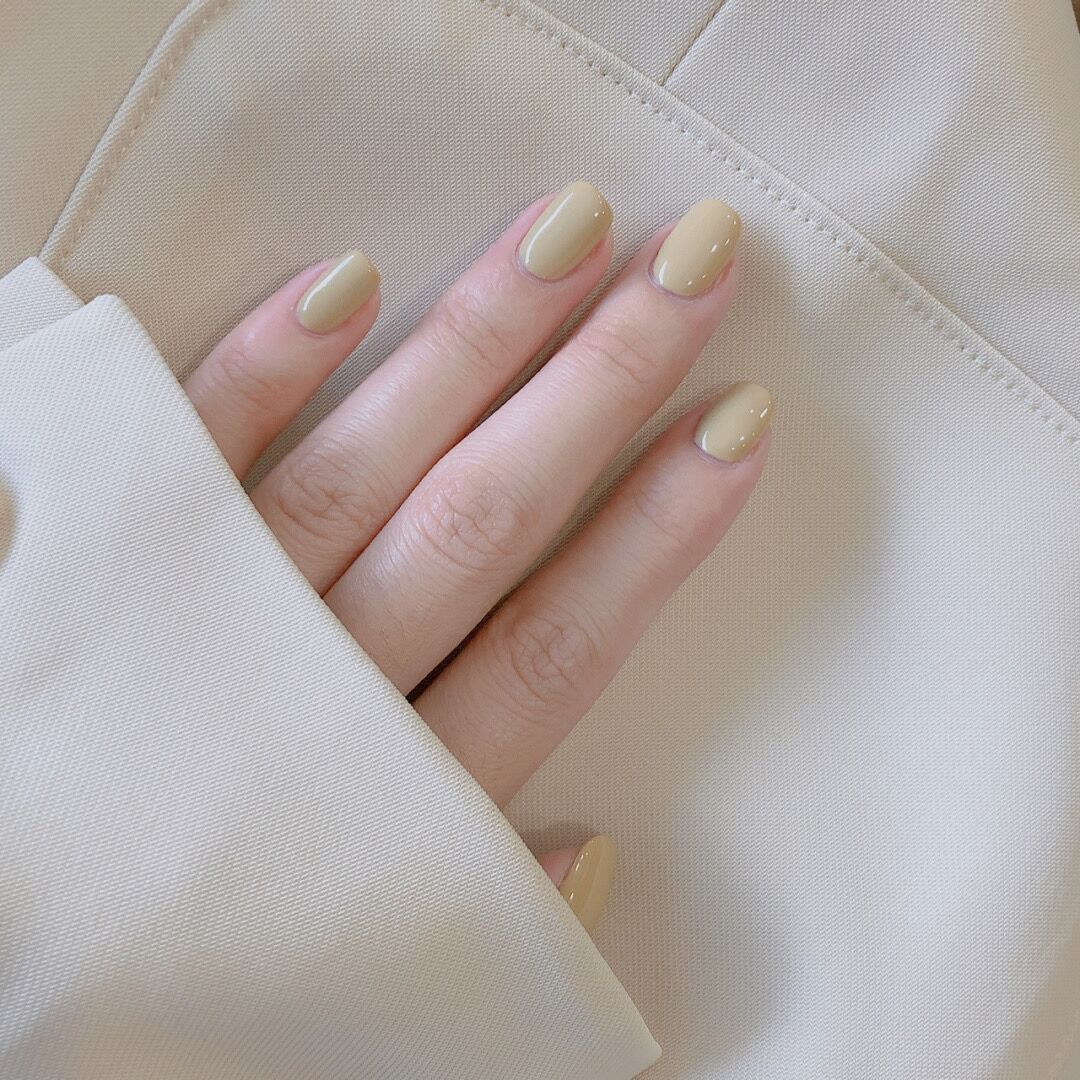 Premium Glänzende Nagelspitzen Brehn