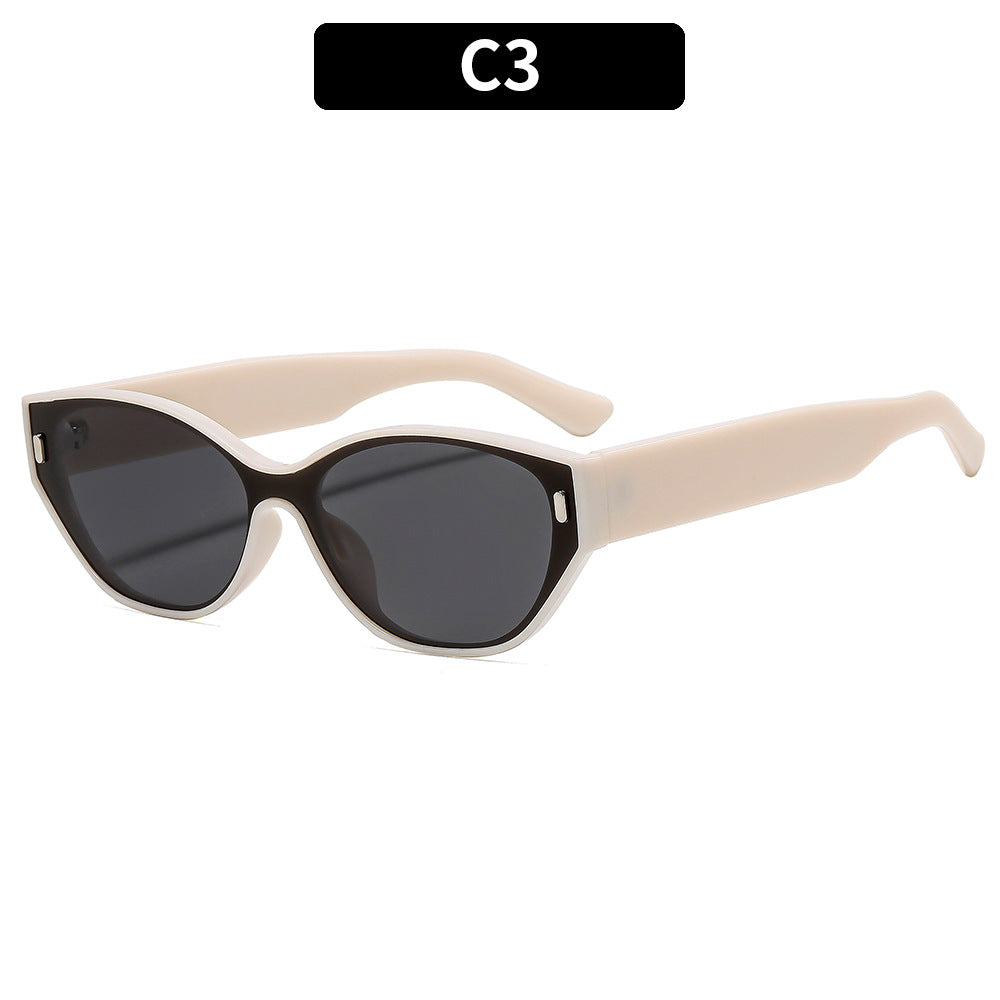 Stylische Cat-Eye Sonnenbrille mit Vintage-inspirierter Fassung
