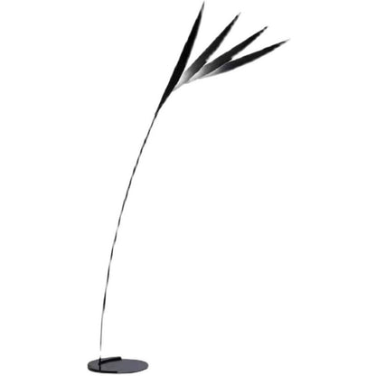 Künstlerische Stehlampe mit stylischem Design