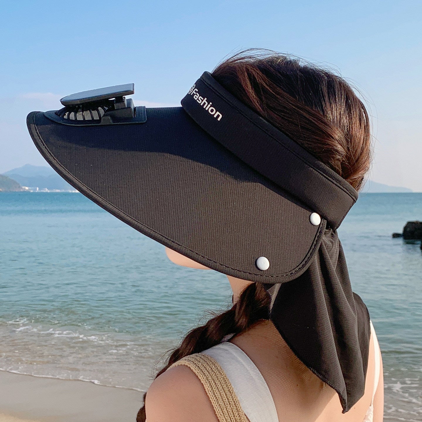Visier mit abnehmbarem Solarclip-Ventilator und UV-Schutz-Nackenband Brehn