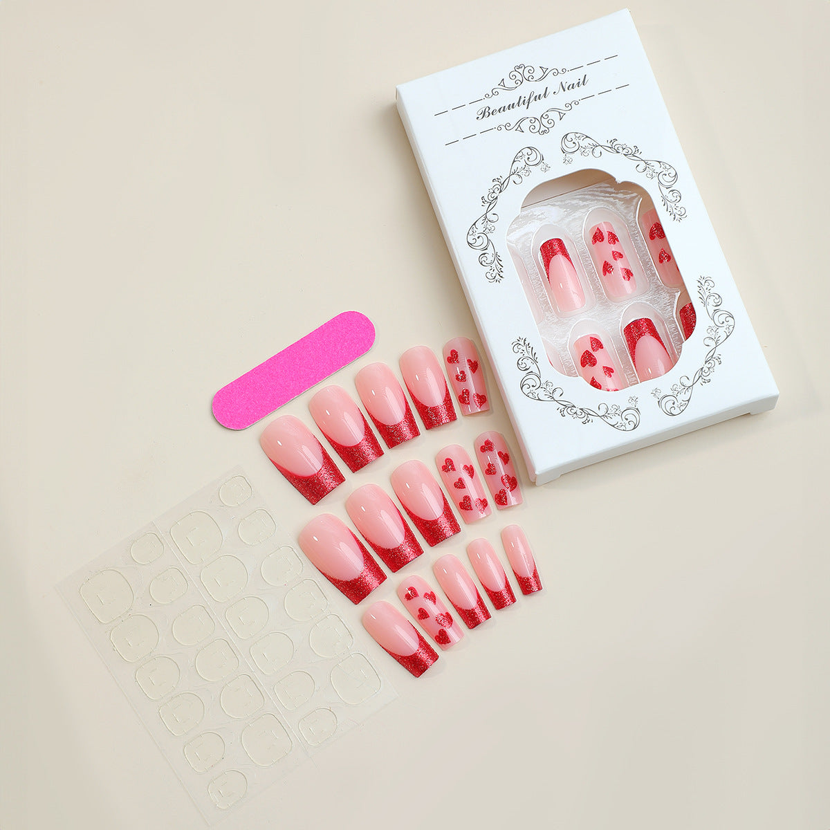 Premium Dekorativer Press-On Nagelset mit Herz- und Glitzerdesigns Brehn