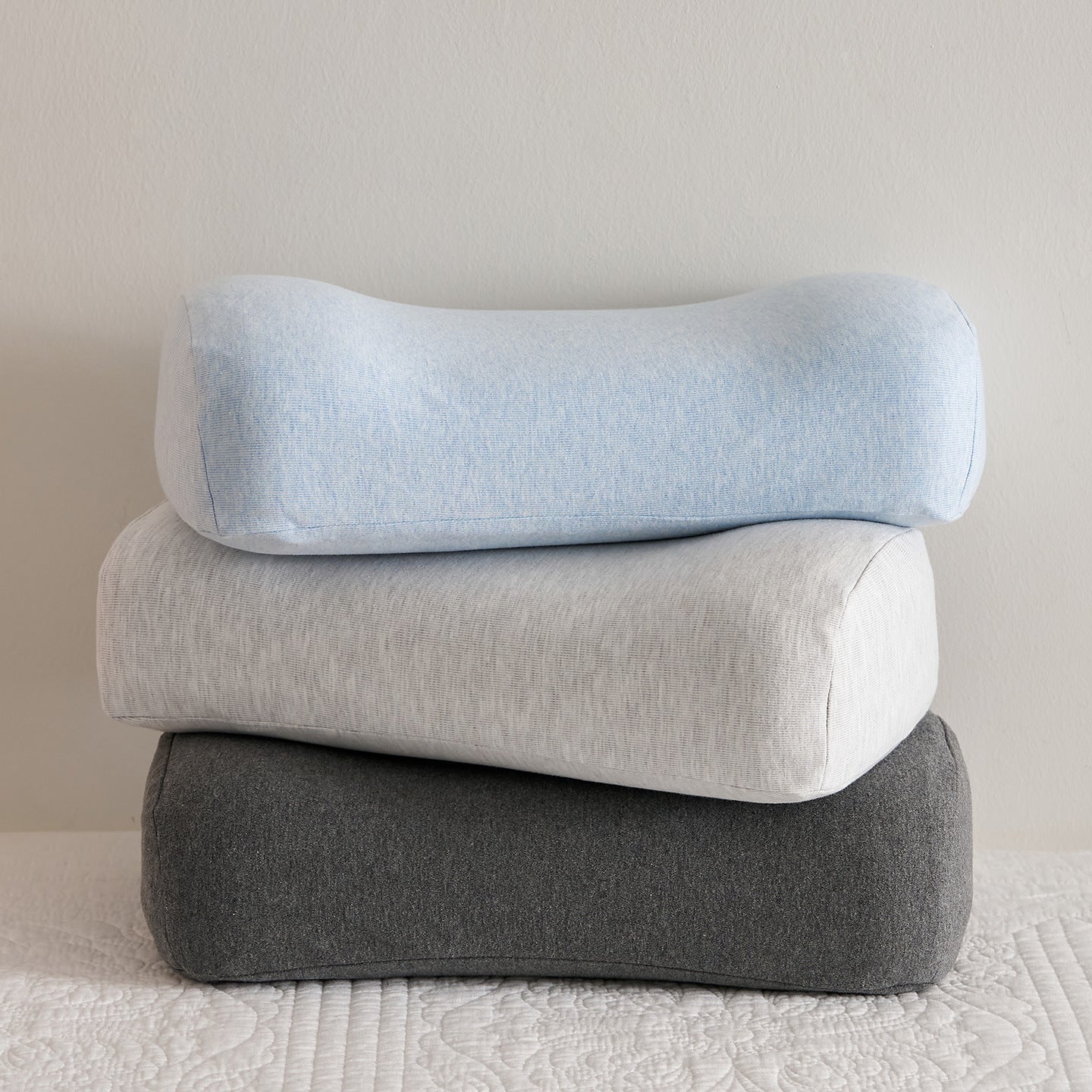 Orthopädisches Nackenstützkissen mit Ergonomischer Kontur Brehn