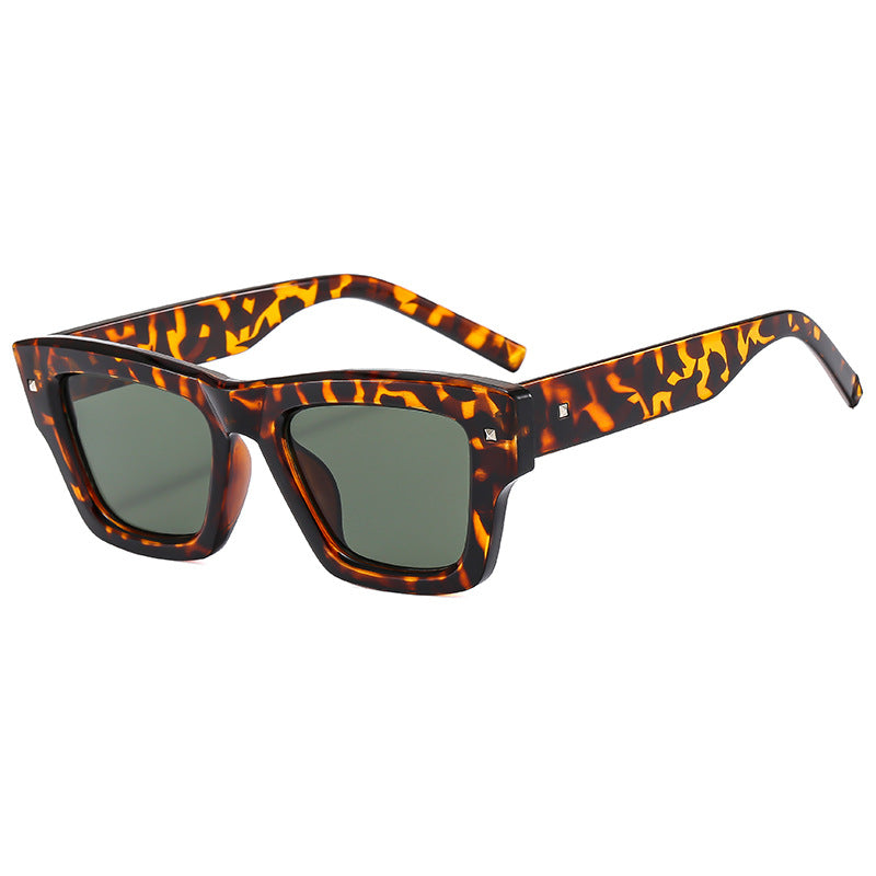 Damen Modische Sonnenbrille im trendigen geometrischen Design Brehn