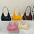 Texturierte Hobo-Schultertasche Brehn