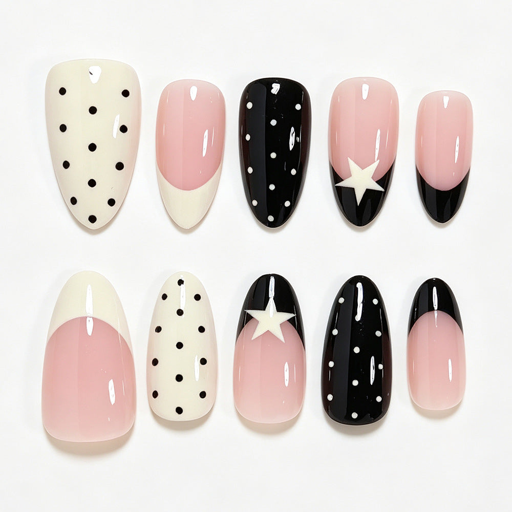 Dekoratives Press-On Nagelset Brehn