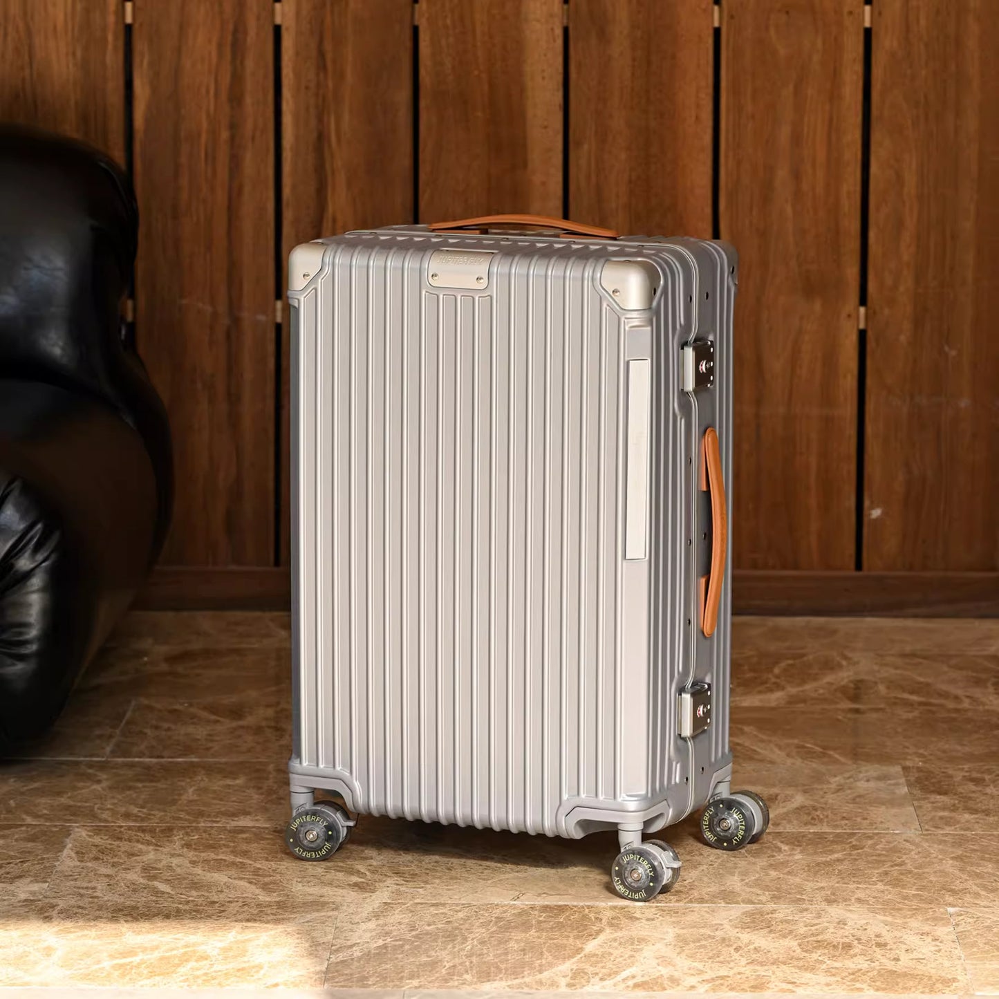 Stilvoller leichter Hartschalen-Reisesuitcase