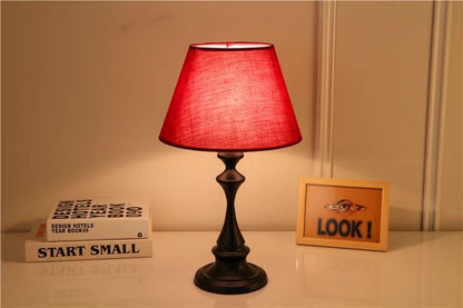Stylische LED Tischlampe