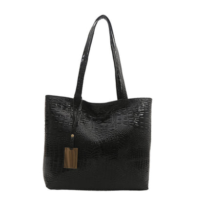 Texturierte Kunstleder-Tasche