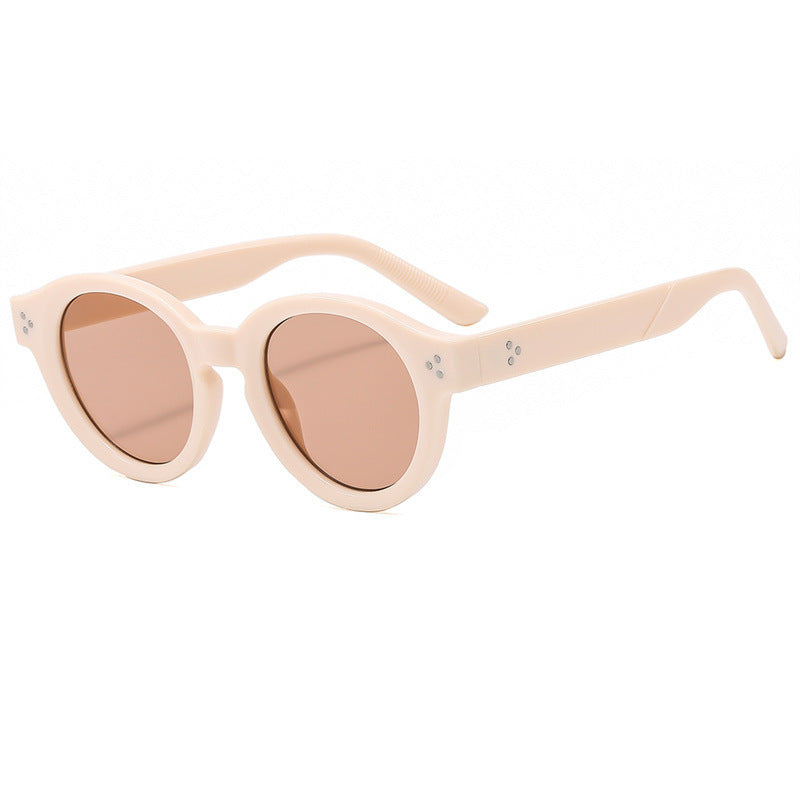 Damen modische Sonnenbrille mit klarem und strukturiertem Rahmen Brehn