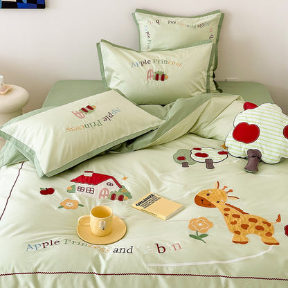 Kinder-Bettwäschegarnitur mit applizierter Safari-Giraffe, Apfelbaum-Motiv und feiner Stickerei