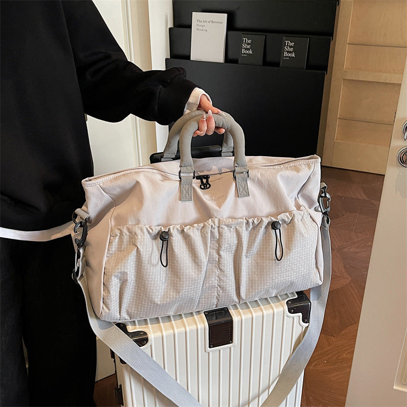 Multifunktionale Reisetasche Mit Ergonomischen Trageoptionen Brehn