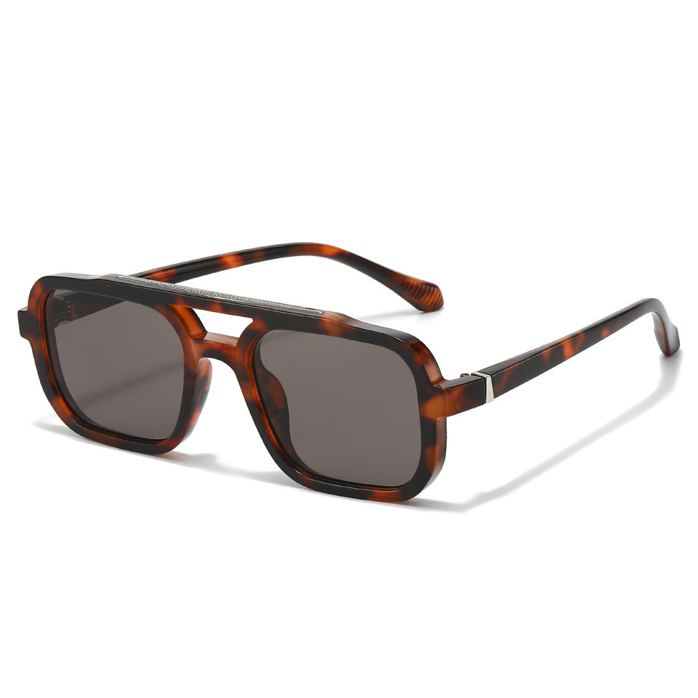 Retro-inspirierten Bold-Frame-Sonnenbrillen Brehn