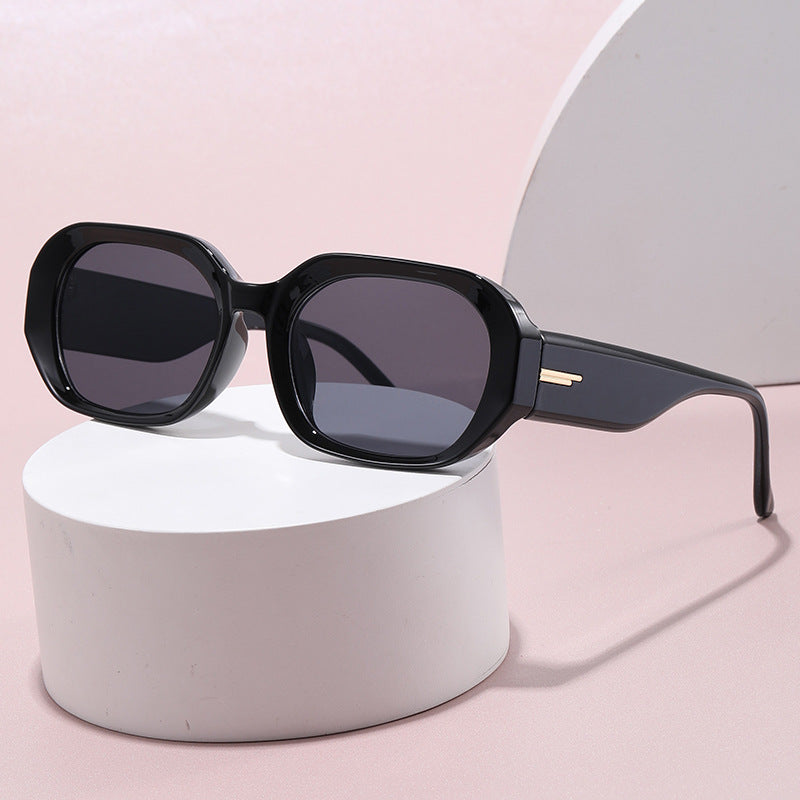 Damen modische geometrische Sonnenbrille mit robustem Design Brehn