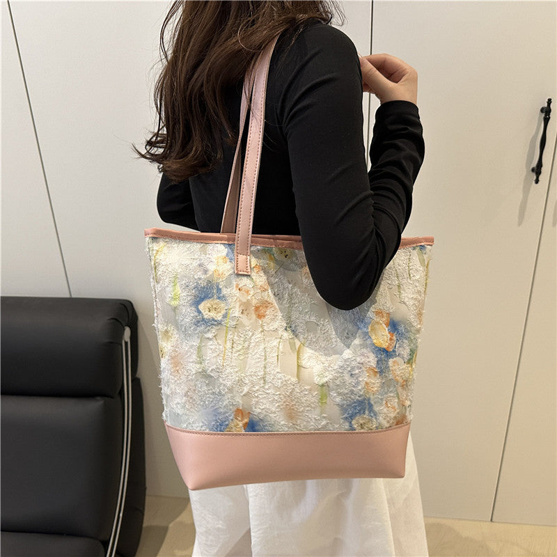 Künstlerische floral gestickte Tote-Bag Brehn