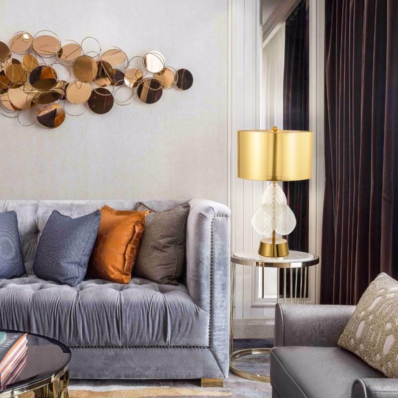 Elegante blattförmige Tischlampe