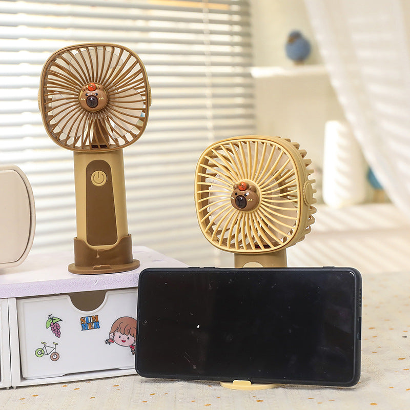 Damen Kompakter Handventilator mit Sprühfunktion und USB-Ladeoption Brehn