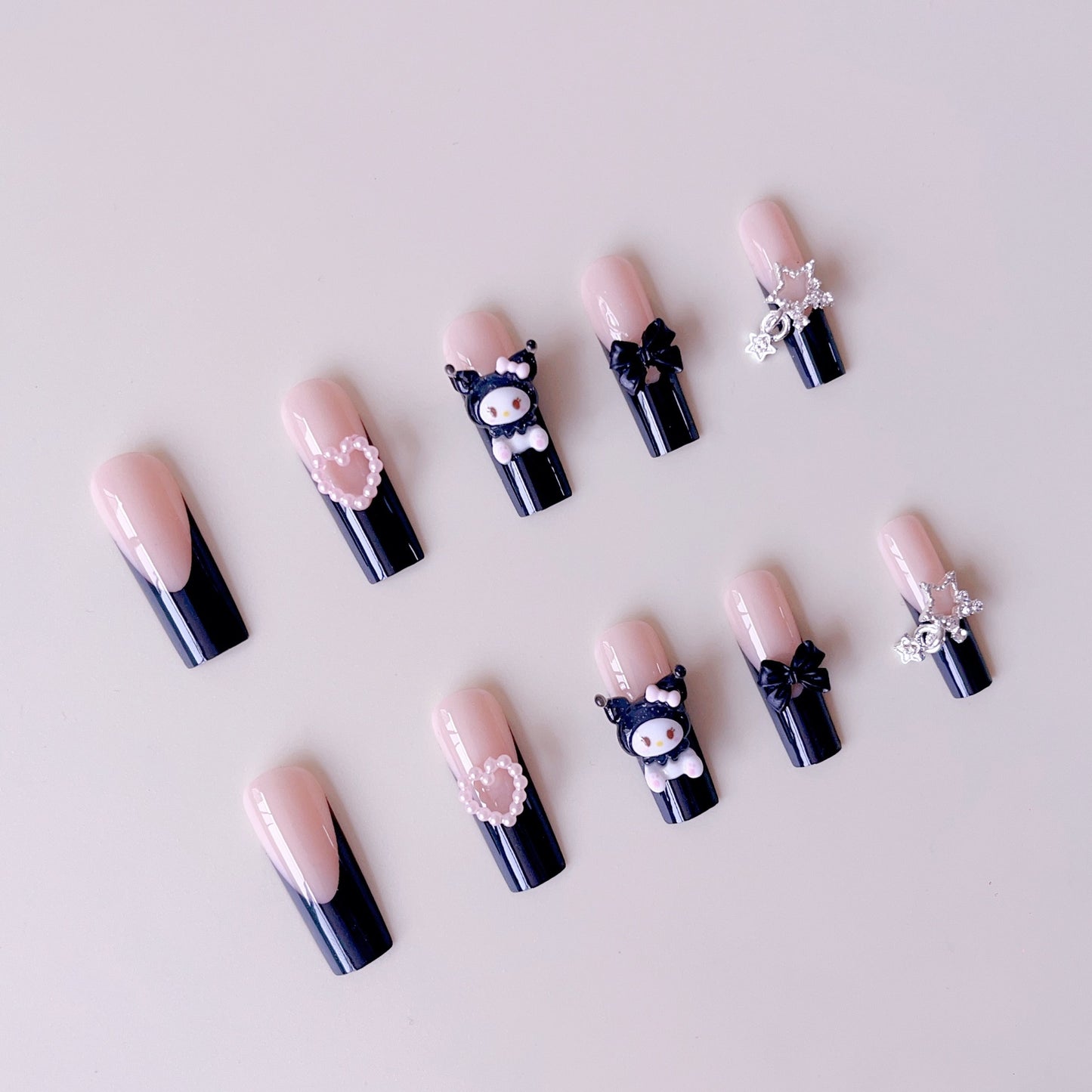Kunstnagelset mit verspielten 3D-Motiven Brehn
