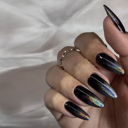 Elegante Stiletto Press-On Nagelkunst mit Strass-Akzenten Brehn