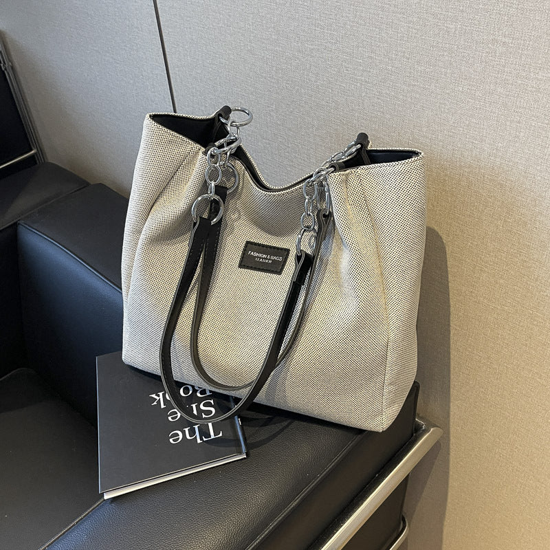 Chice Texturierte Schultertasche Brehn