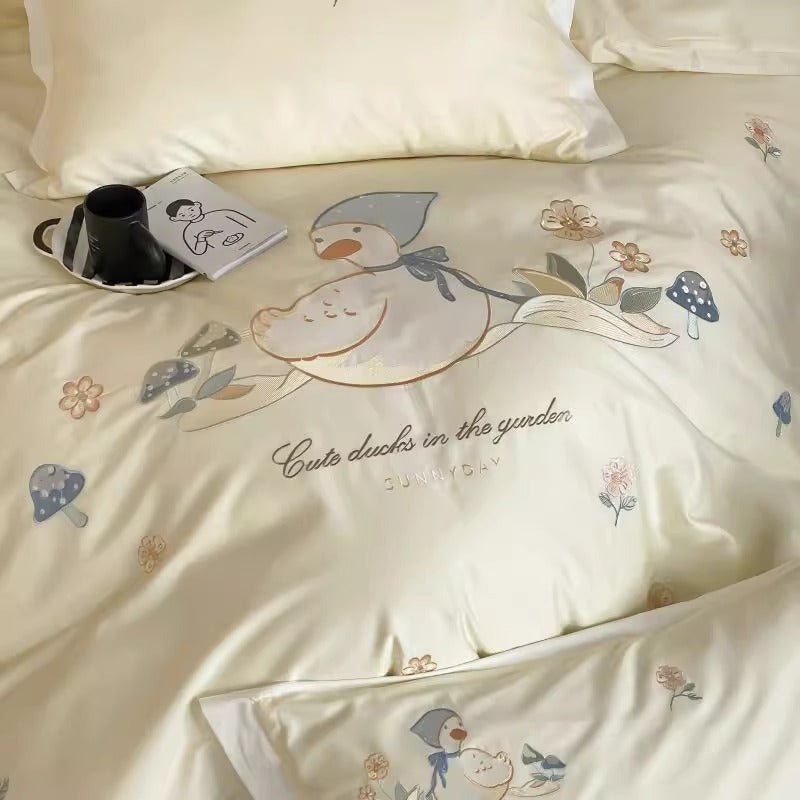 Satin-Feeling Bestickte Entenmotiv Bettwäsche Set mit Blumenakzenten