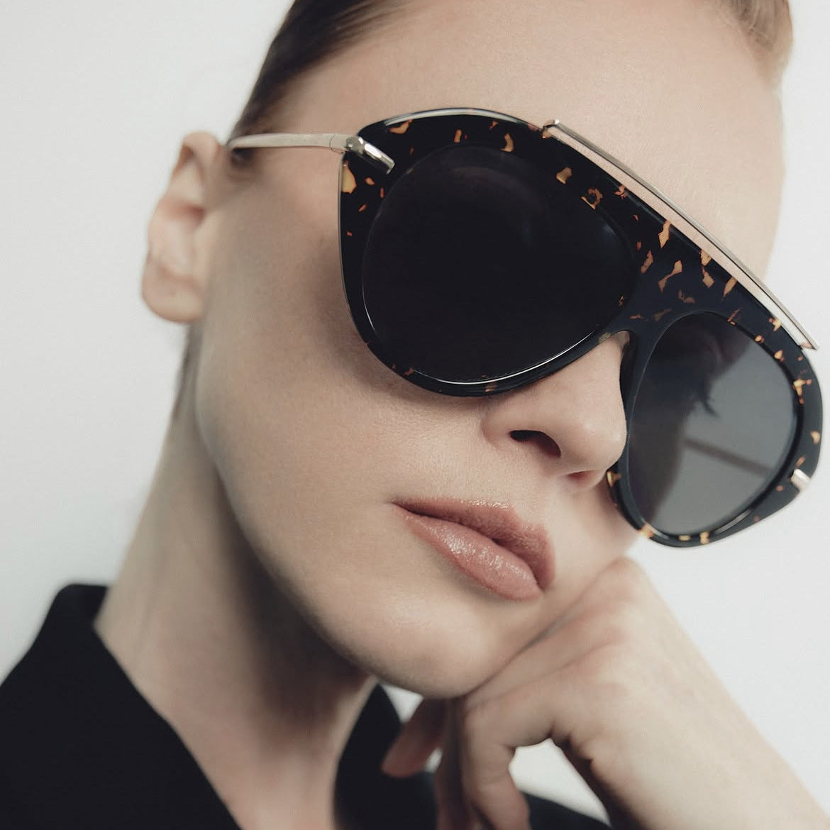 Damen Sonnenbrille im eleganten Hexagon-Design Brehn