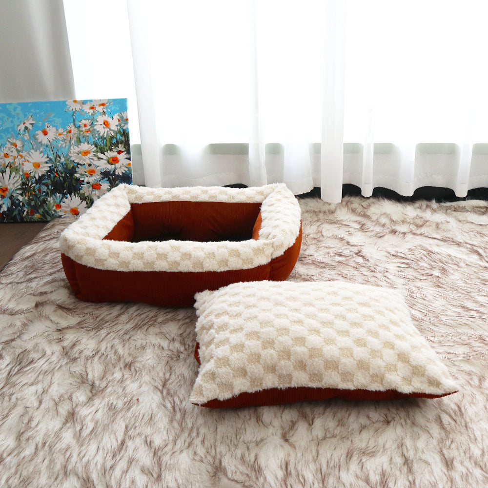 Gemütliches quadratisches Hundebett
