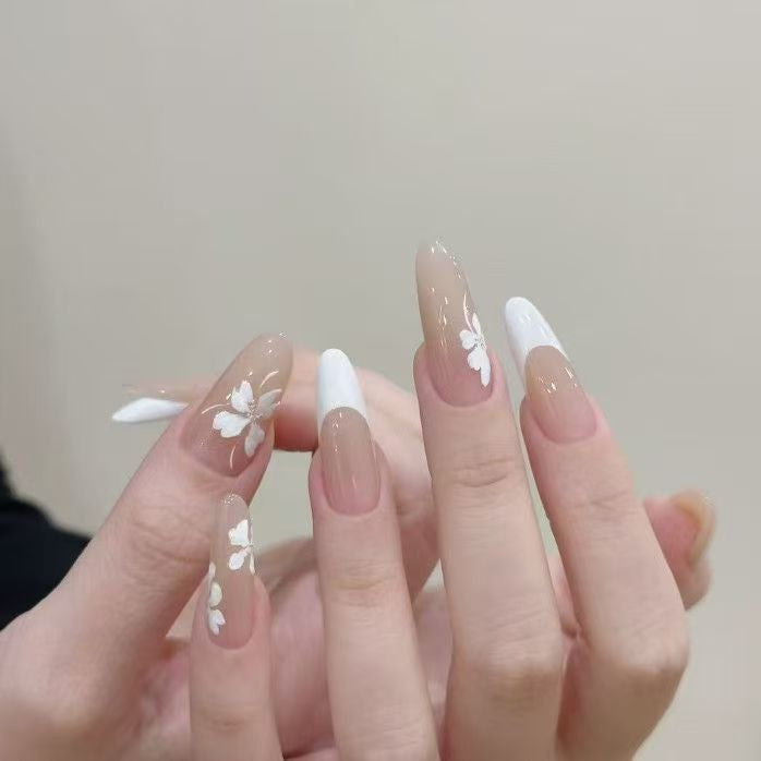 Elegantes Nagelkunst Set Brehn
