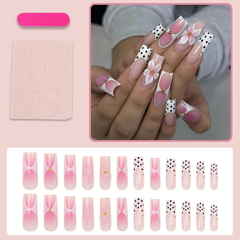 Kunstnagelset mit eleganten Blüten- und Punktmustern Brehn