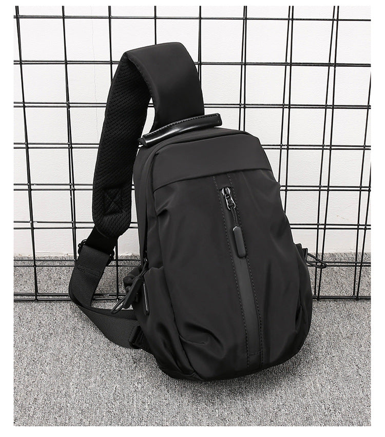 Kompakte Sling-Rucksack Brehn